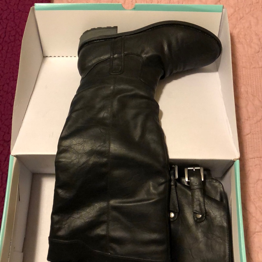Maurices Women’s 9 1/2 Black Over-the-knee Boots
